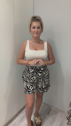 Szorty ZEBRA
